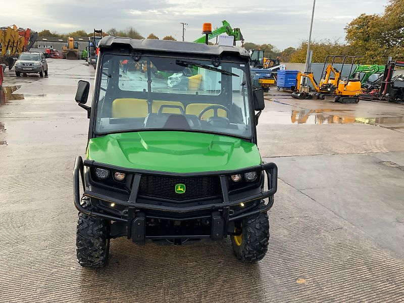 John Deere XUV 865M Gator (ST24808)