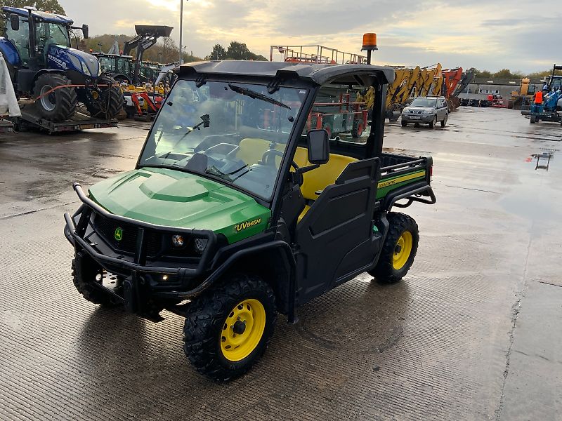 John Deere XUV 865M Gator (ST24808)