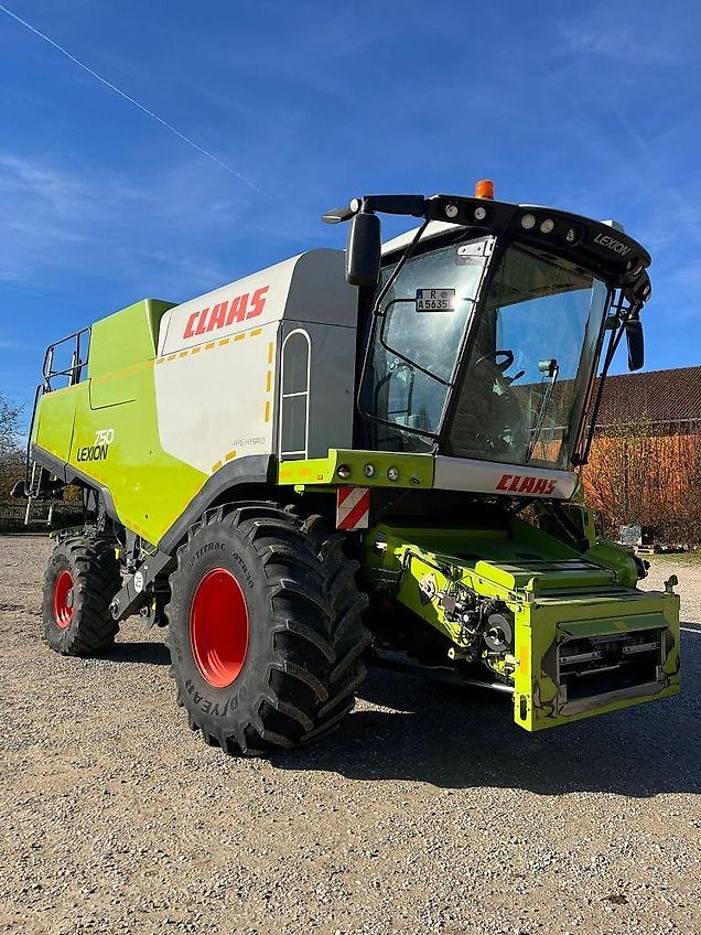 Claas Lexion 750