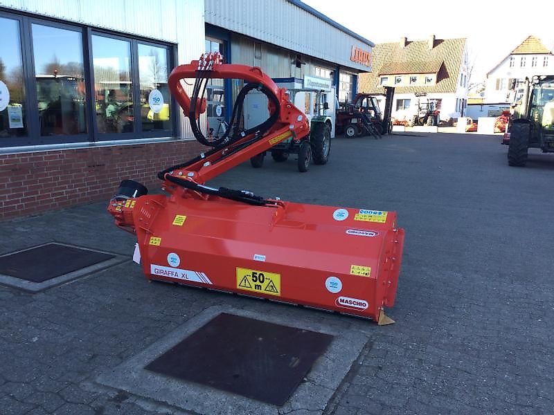 Maschio GIRAFFA XL 210 SE