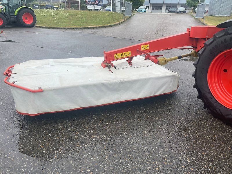 Kuhn GMD 702 Lift Control