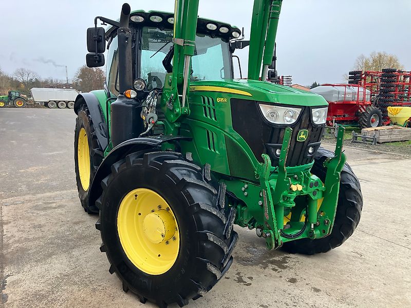 John Deere 6135R + FL 643R
