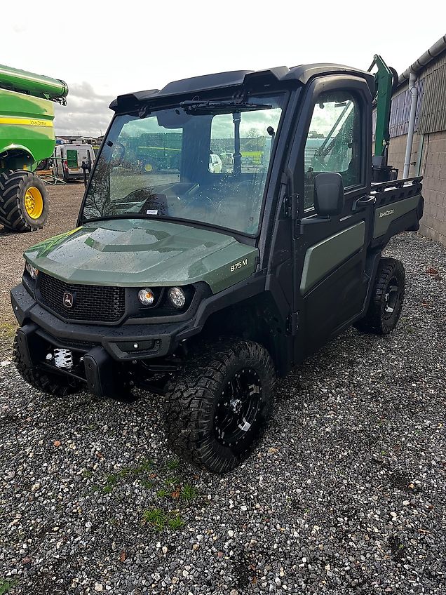 John Deere XUV 875M