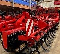 Agri Farm Frontpacker Frontcult mit Zahnringpackerwalze und 2 Zinkenreihen