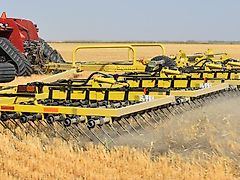 Degelman Strawmaster 7000 Strohstriegel 82ft