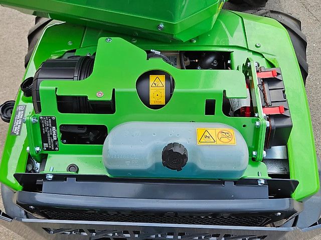 Avant 635i Rental mini-shovel