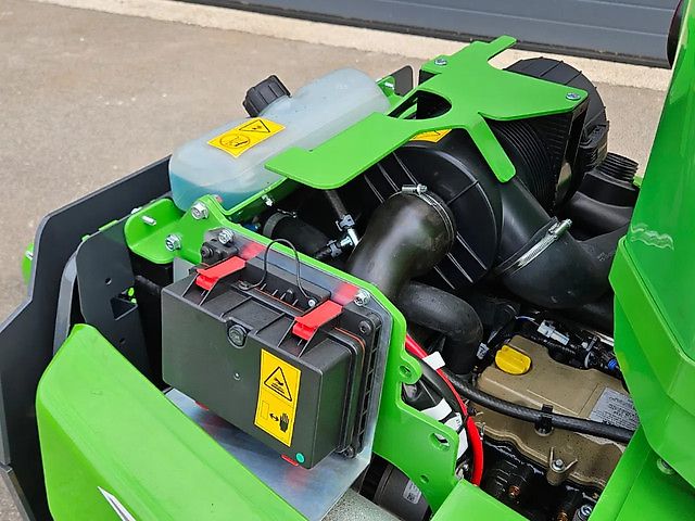 Avant 635i Rental mini-shovel