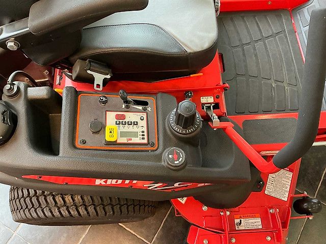 Kioti Zitmaaier/ Zero Turn Mower