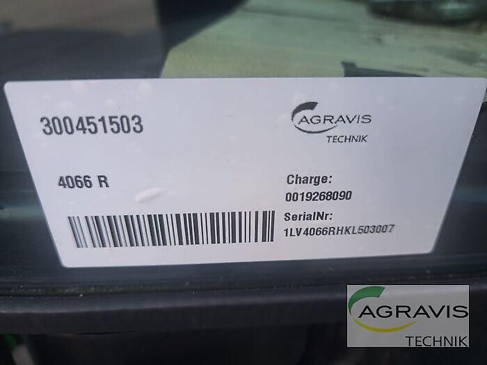 John Deere 4066 R