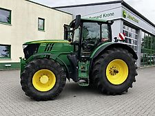 John Deere 6215R