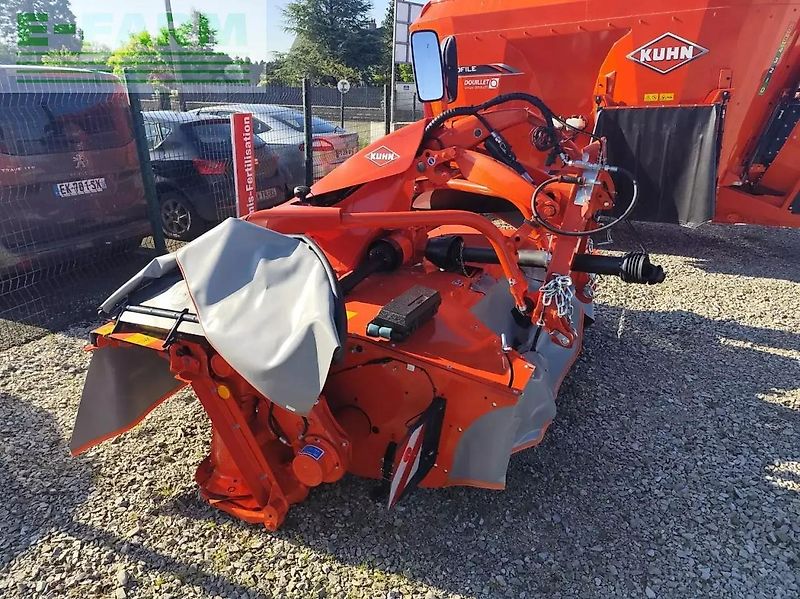 Kuhn fc 3525 frontale