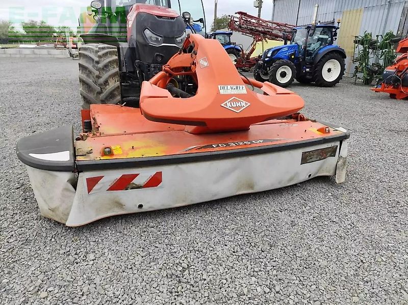 Kuhn fc 3125 frontale