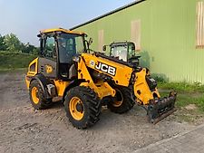 JCB TM 220