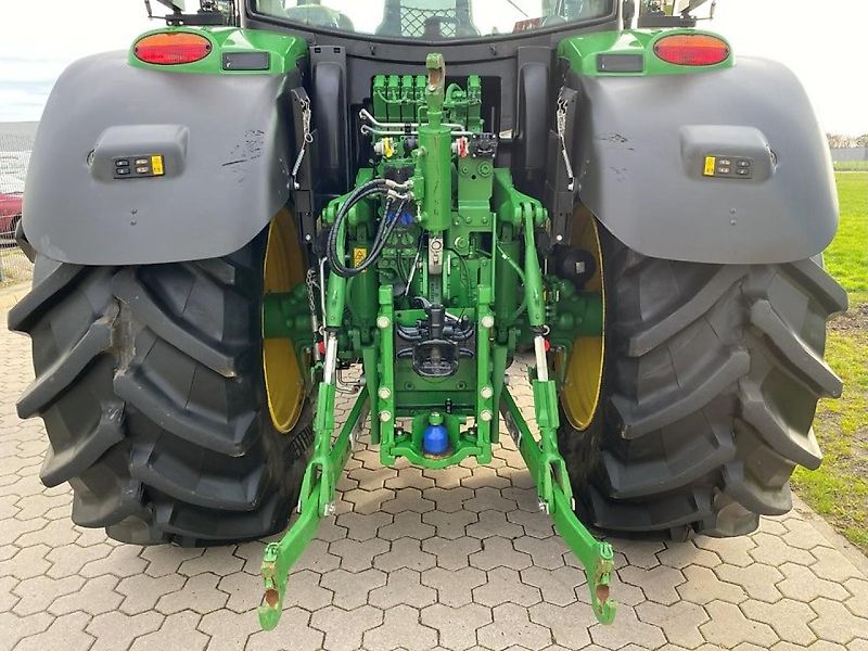 John Deere 6155R ULTIMATE MIT FRONTZAPFWELLE