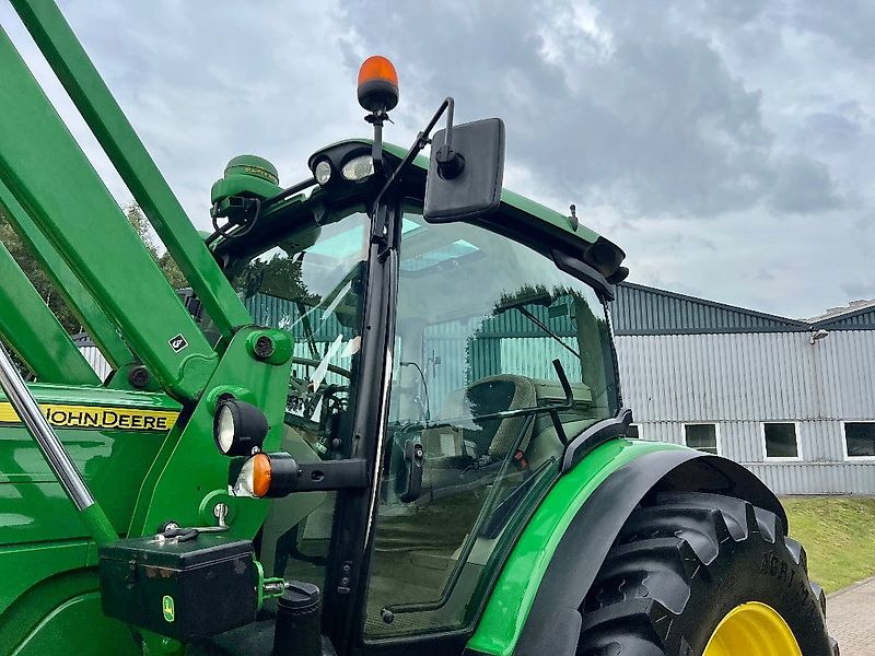 John Deere 6140R mit Frontlader JD H360