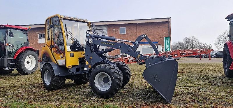 Eurotrac W12-S Kabine 2,90 m Arm 3.Steuerkreis Rückfahrkamera Radio
