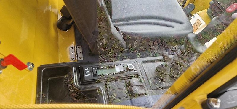 Eurotrac W12-S Kabine 2,90 m Arm 3.Steuerkreis Rückfahrkamera Radio