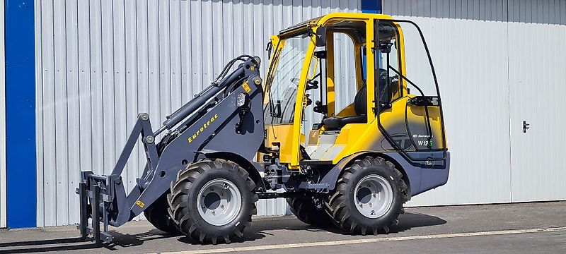 Eurotrac W12-S Kabine 2,90 m Arm 3.Steuerkreis Rückfahrkamera Radio