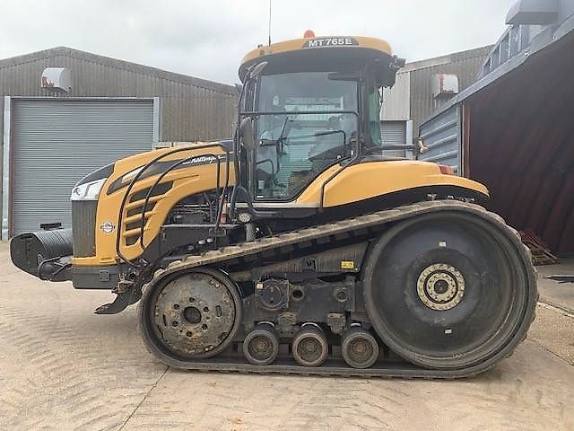 Challenger MT 765 E