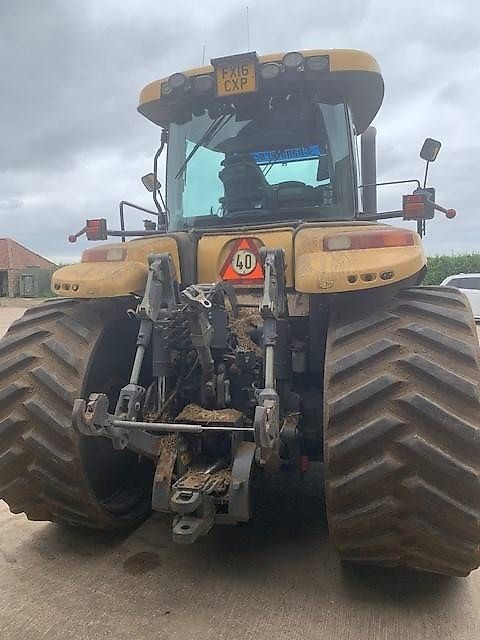 Challenger MT 765 E