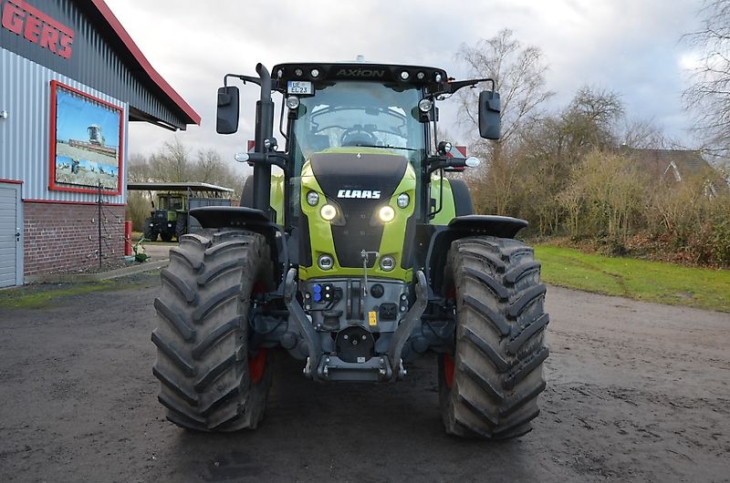 Claas AXION 870 CMATIC - Stage V CEB