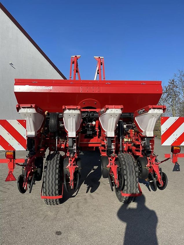Kverneland Optima TF Profi 2, 8-reihig, mechanischer Antrieb, Düngeeinrichtug, Baujahr 2018, gepflegter Zustand