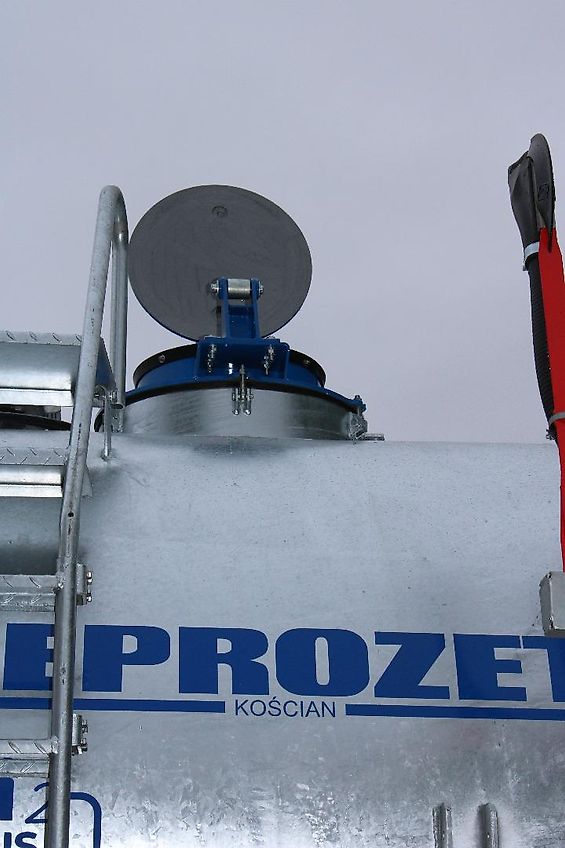 Meprozet PN-3/18 Güllefass 18000l + Vogelsang Black Bird 15m 750/45R26,5 Alliance
