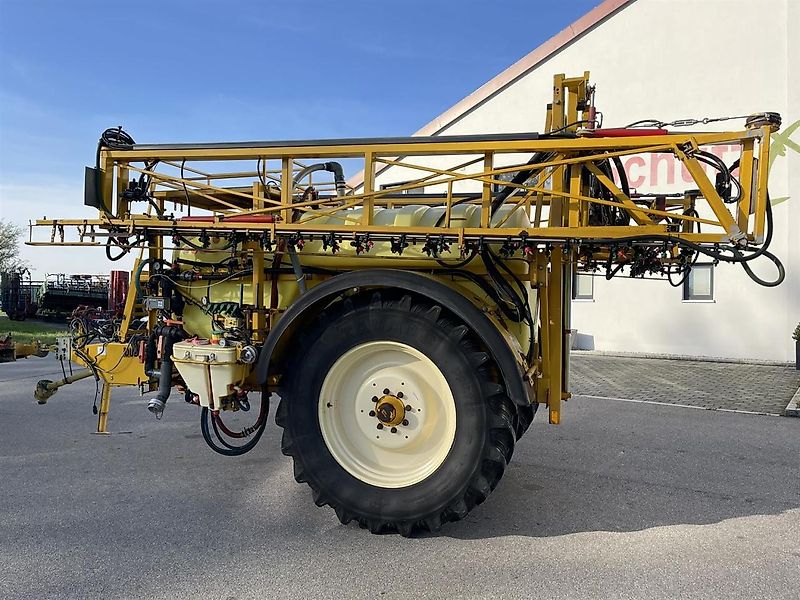 Dubex Vector mit Lenkung, 4.000 Liter Tankvolumen, 28m, Spray Control, Tank Control