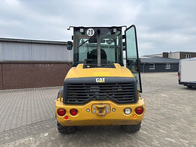 Caterpillar CAT 908 M