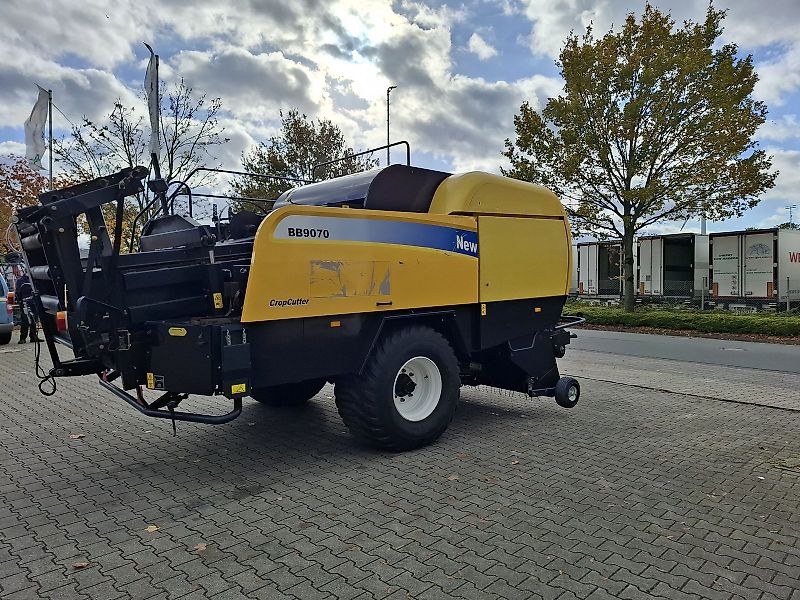 New Holland BB 9070