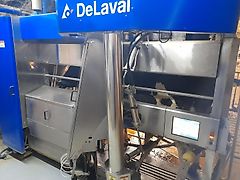 DeLaval VMS robot