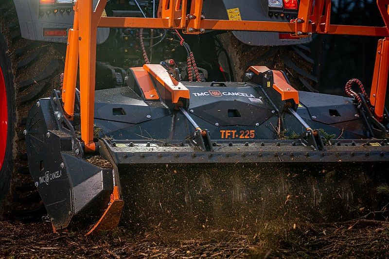TMC Cancela TFT-225 Forstmulcher/Mulcher für Traktor-Lagergerät-