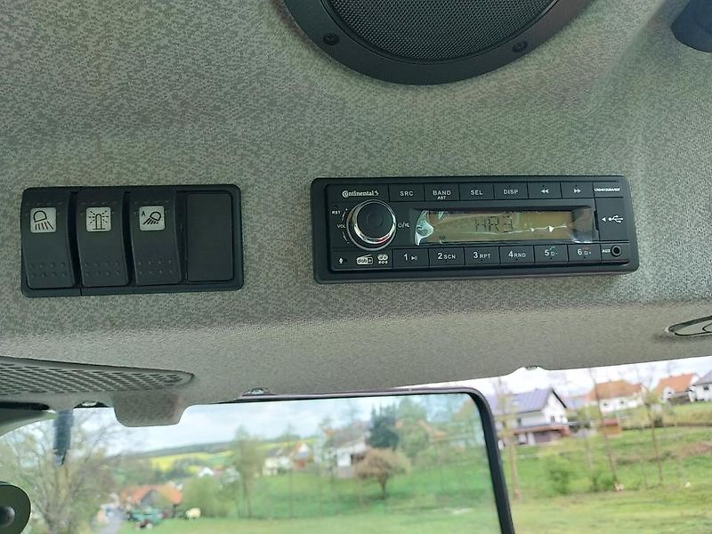 Deutz Fahr 5115 mit Druckluftanlage