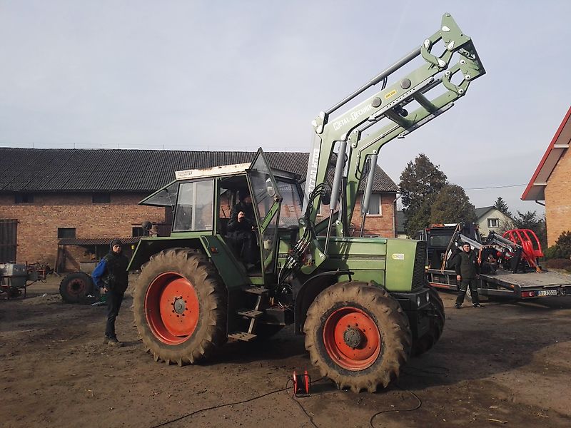 Metal-Technik Frontlader fuer FENDT/ front loader for FENDT 311 Farmer / Ładowacz czołowy do FENDT 311 Farmer