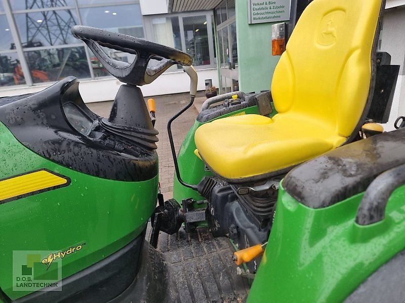 John Deere 3520 e-hydro