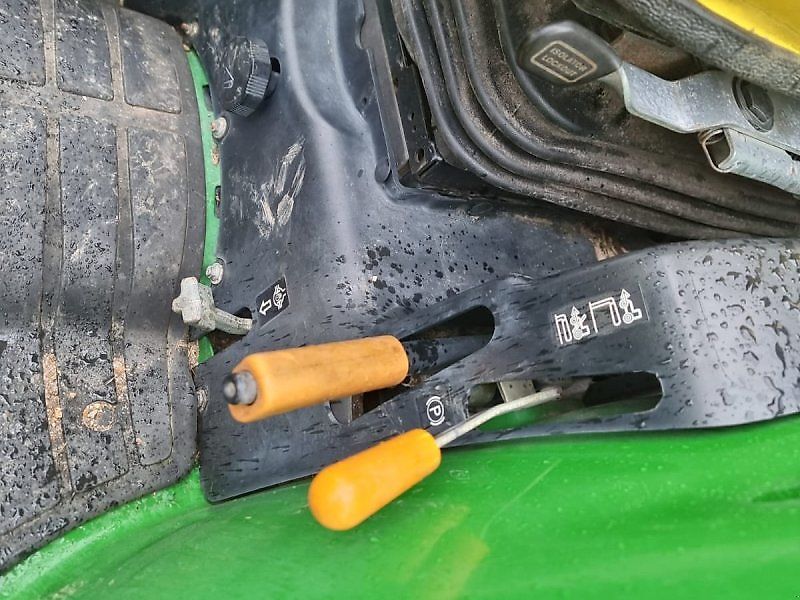 John Deere 3520 e-hydro