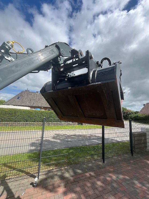 Giant GIANT PLKB-K2 - 1100 Pelikanschaufel GIANT Standartaufnahme