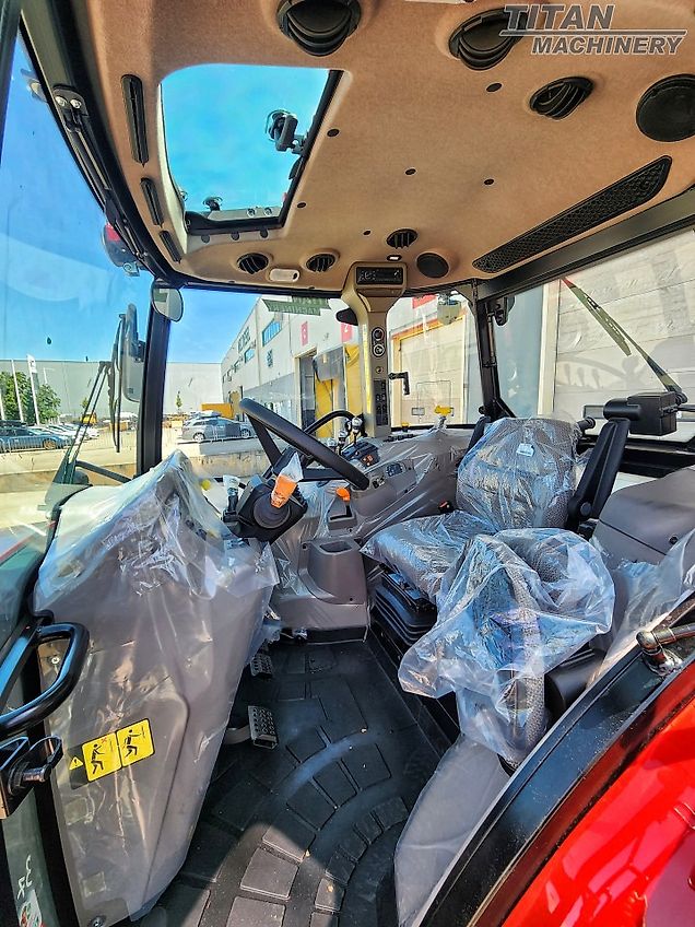 Case IH Farmall M 110