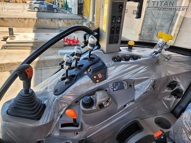 Case IH Farmall M 110