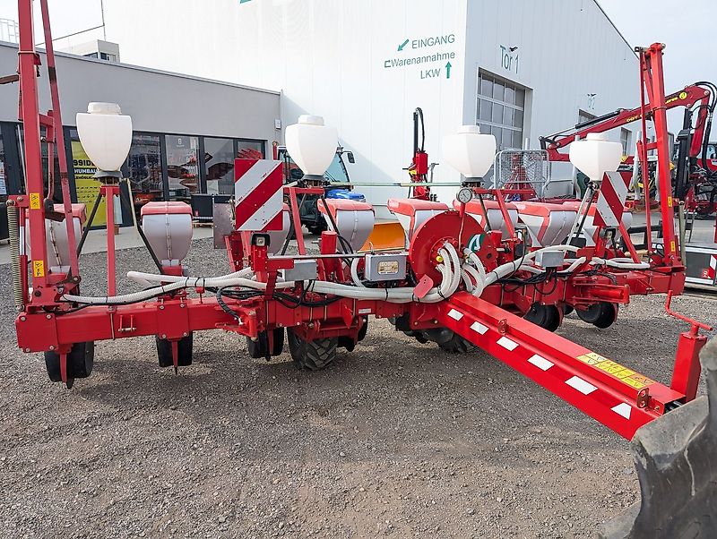 Kverneland Optima TF profi 8reihig, Mikrogranulatstreuer