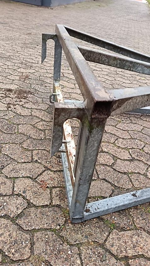 Merlo Anbaugerät Mastverlängerung 300 cm Verzinkt zum Materialtransport für die letzten meter