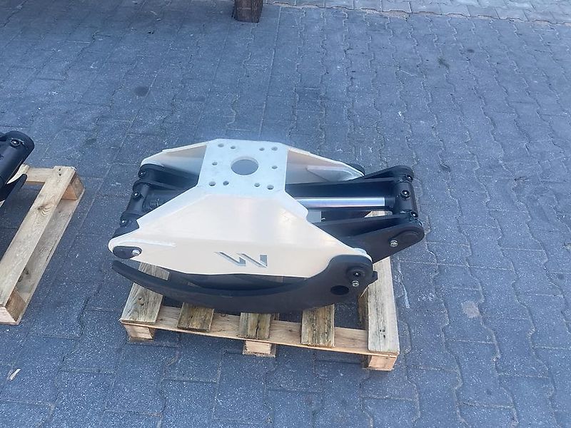 D&D Landtechnika Rückezange / Forstgreifer / Biomassegreifer CD21