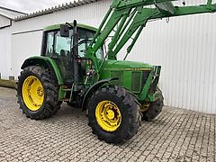 John Deere 6600
