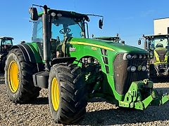John Deere 8530