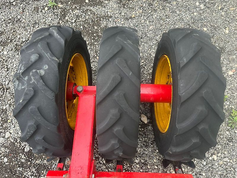 Väderstad Wing support wheel kit (triple wheels)