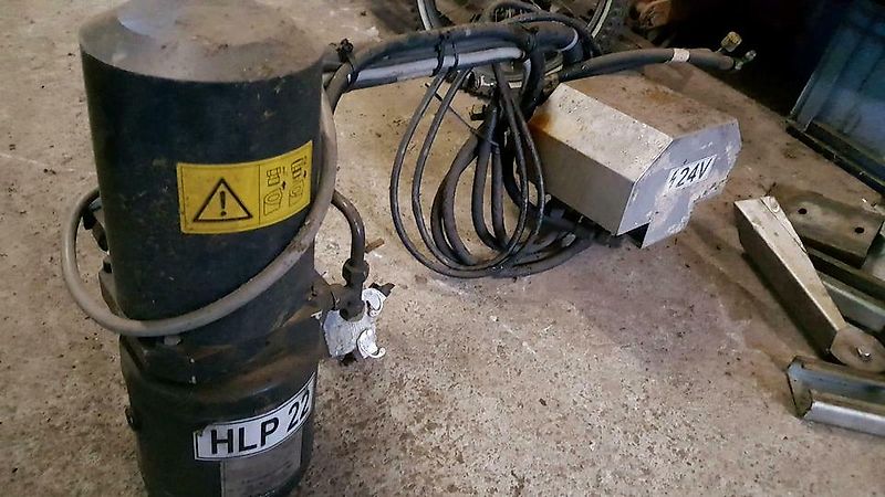 Schmidt Schneepflug Hydraulikanlage Hydraulik Kommunal Winter