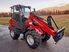 Schäffer 3650 mit Kabine