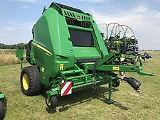 John Deere V461M