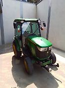 John Deere 3045R Schlepper Traktor Kommunal