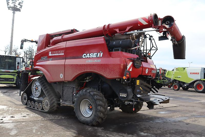 Case IH AF 8250 RAUPE.GPS